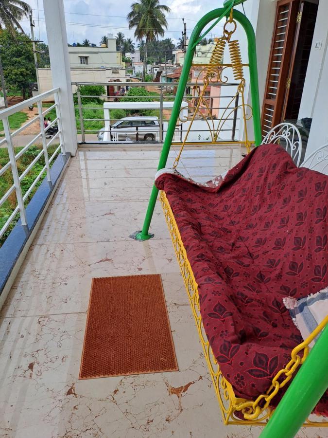 Kolluri Nivasa Luxury Ac Ff Garden