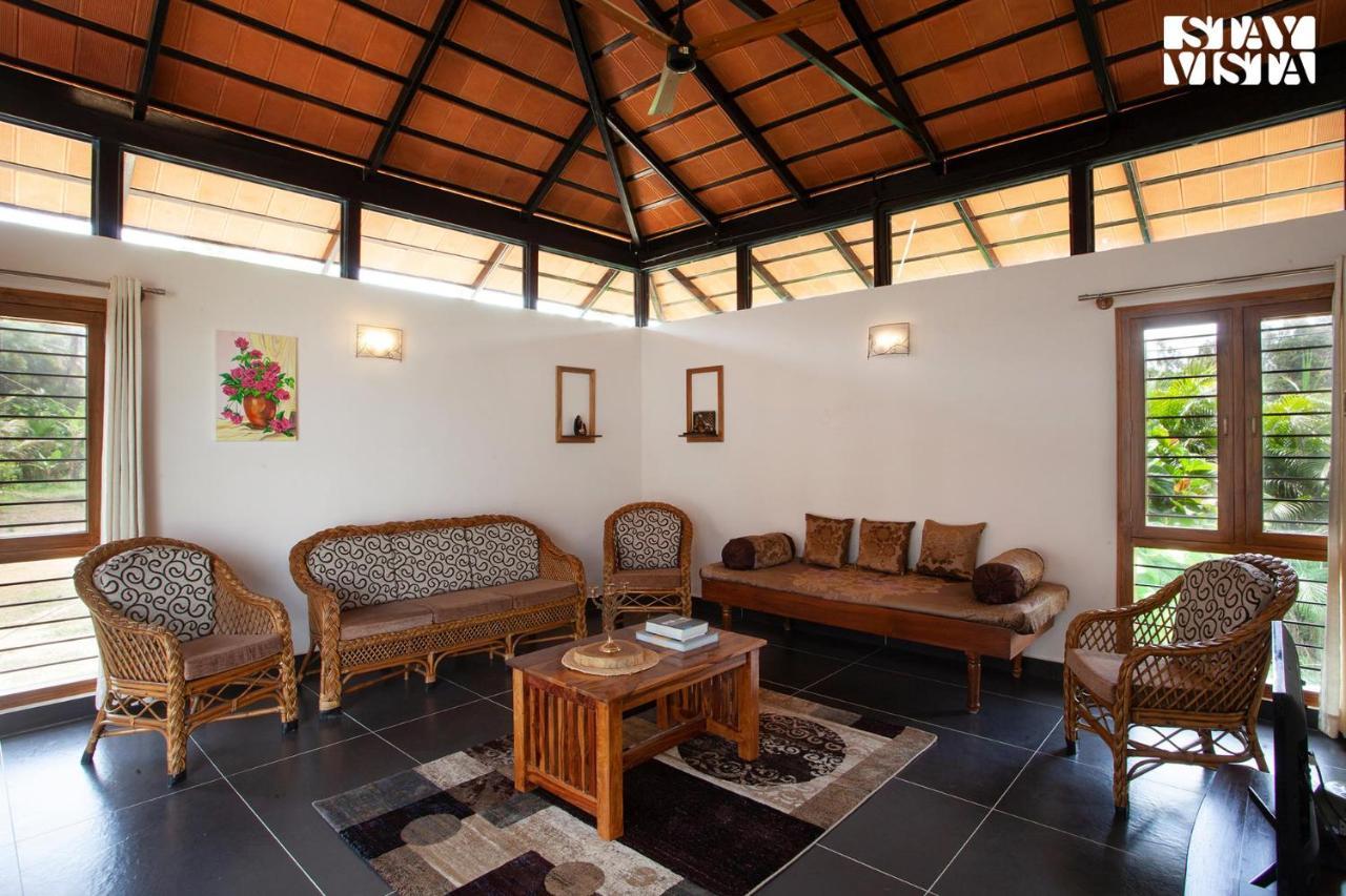Stayvista At Ava - The With Breakfast & Miniature Golf * Mysore
