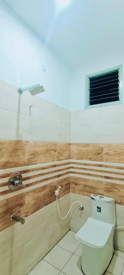 Adh Amilia Residency Hotel 2*