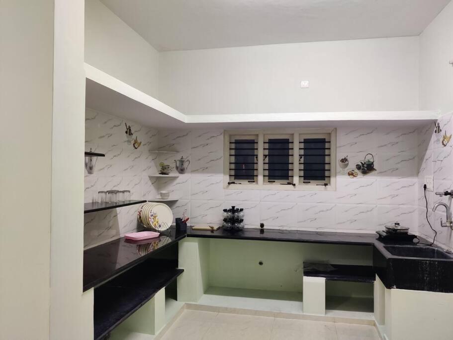 2 Bhk Ac Flat Call- 8o882-37972 *