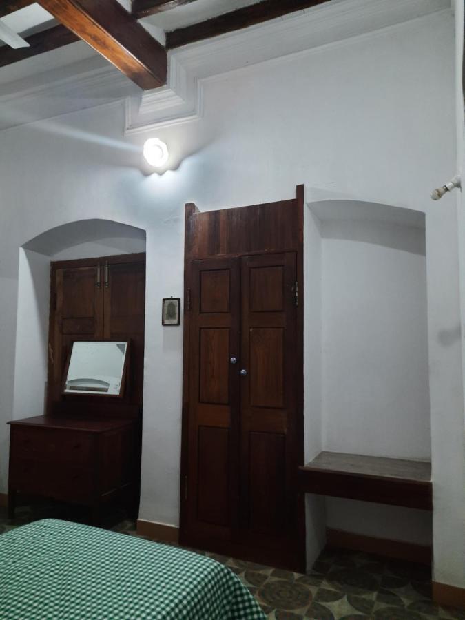 Heritage Home, Hampe's Homestay *