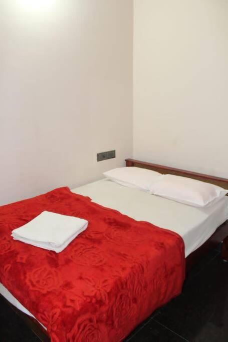 Near Zoo 2bhk Call- 8o882-37972 * Mysore