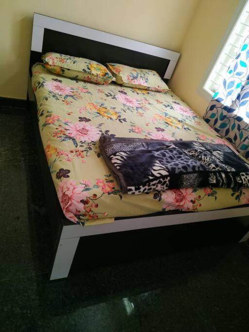 New 2bhk Furnished Flat 2km From Gokulam Mysore