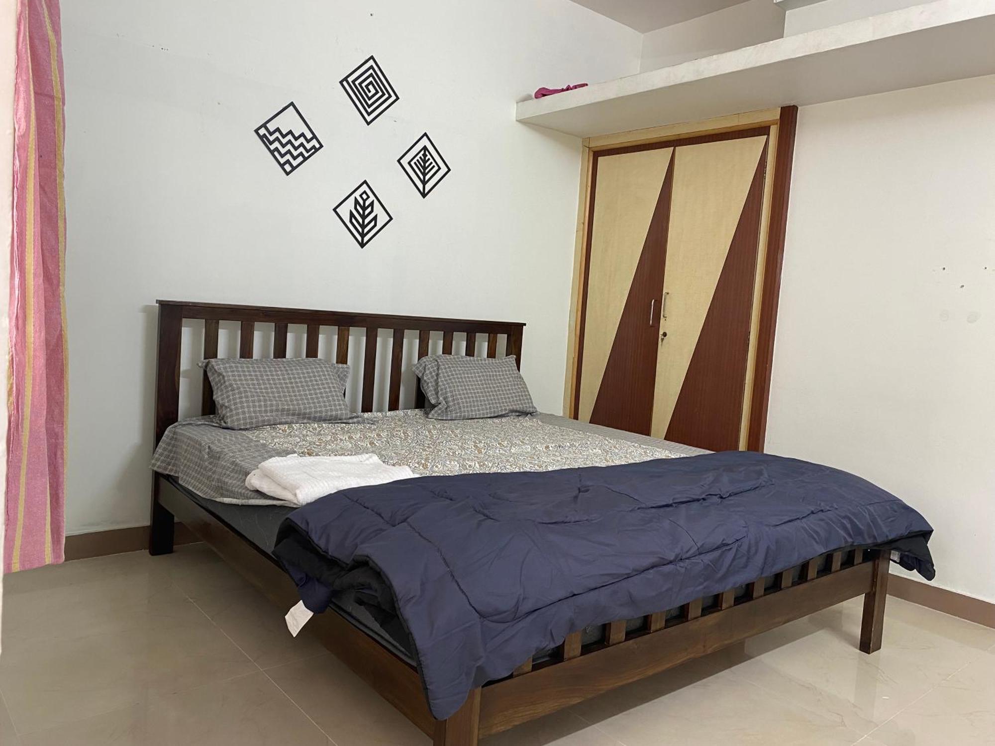 Apartment Royal King Bed , 1km To Palace, Free Parking