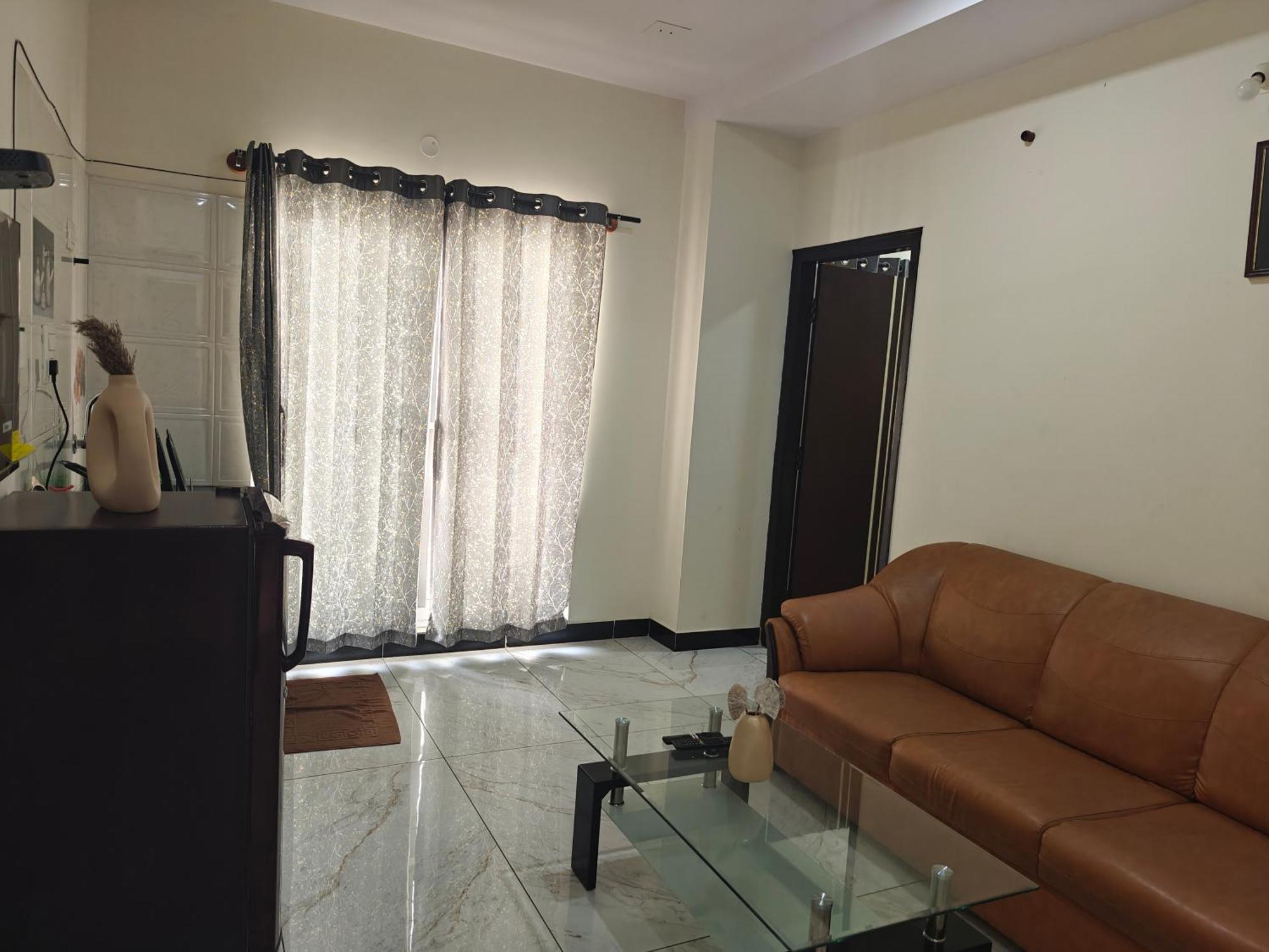 The Whispering Willows Apartment