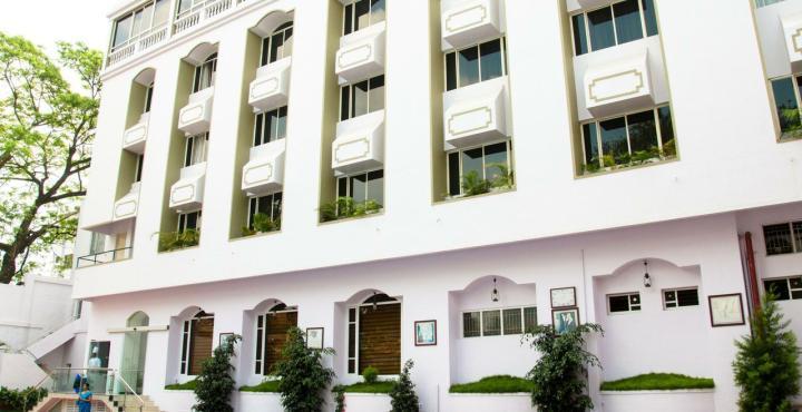 Sandesh The Hotel 4*