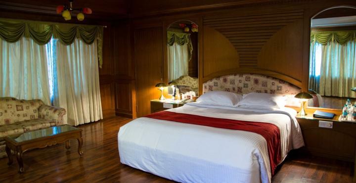 Hotel Sandesh The 4*