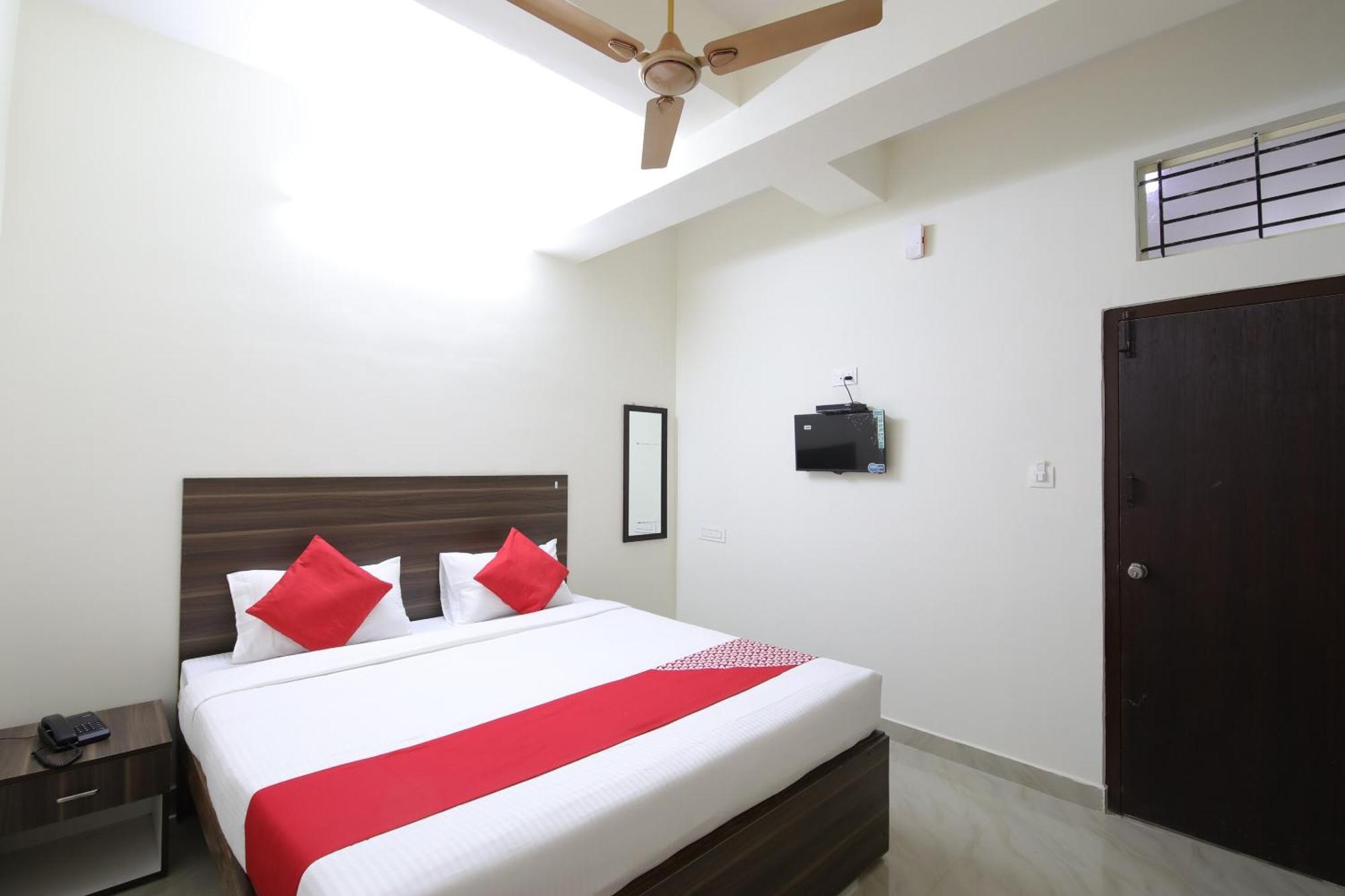 Hotel Collection O Mathura