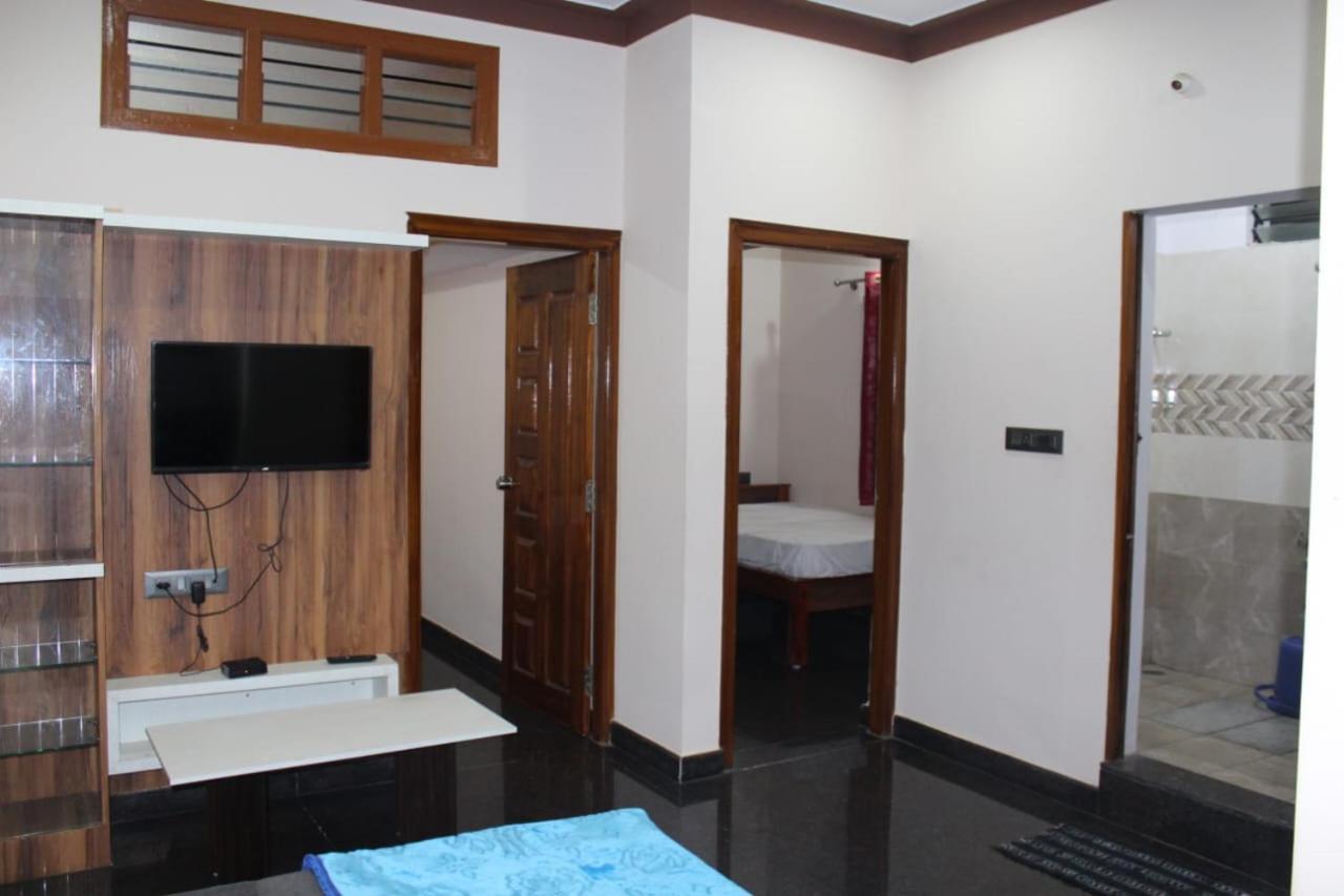 Kamadhenu Homestay * Mysore