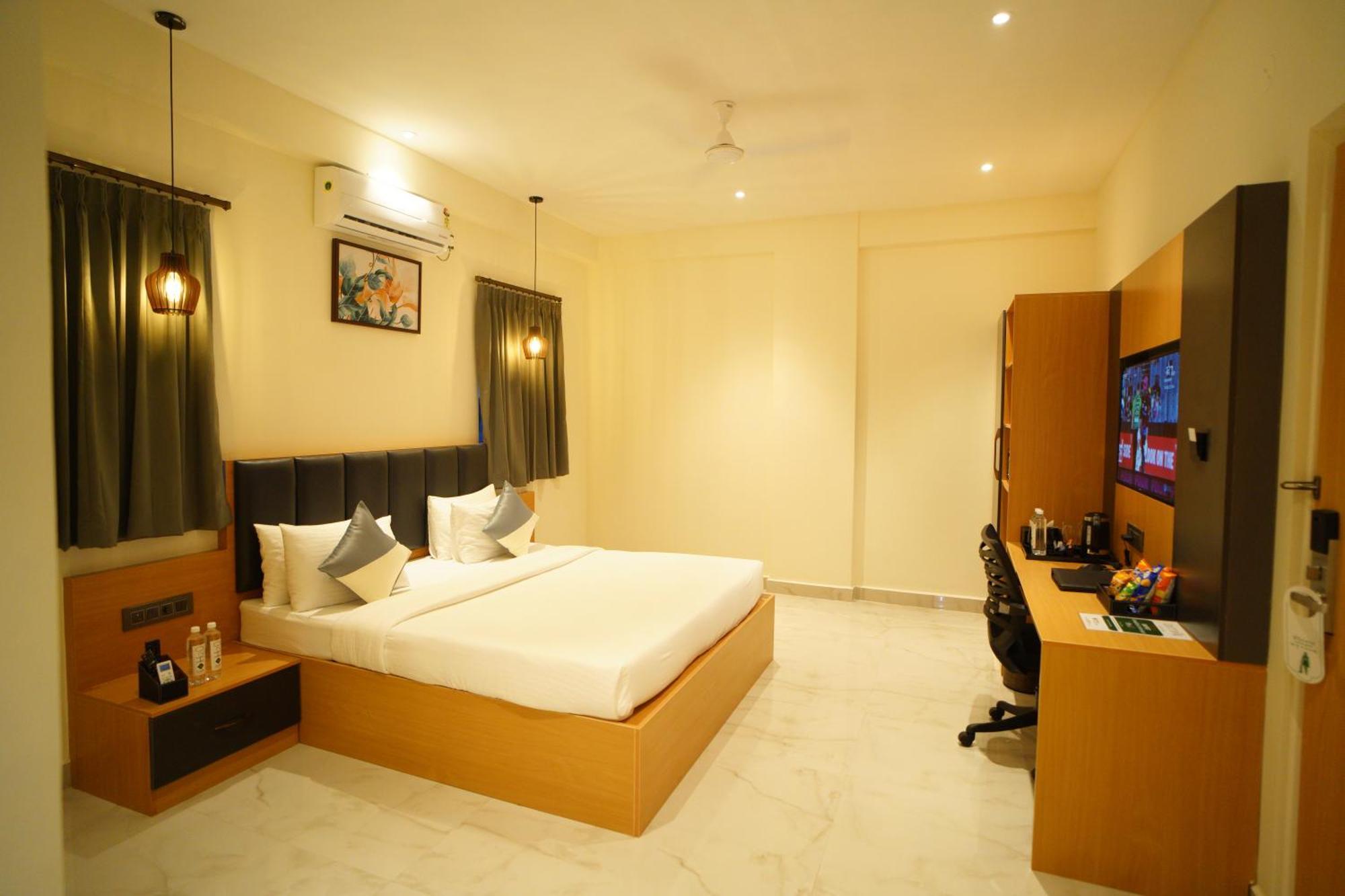 Emerald Urban Comforts Mysore
