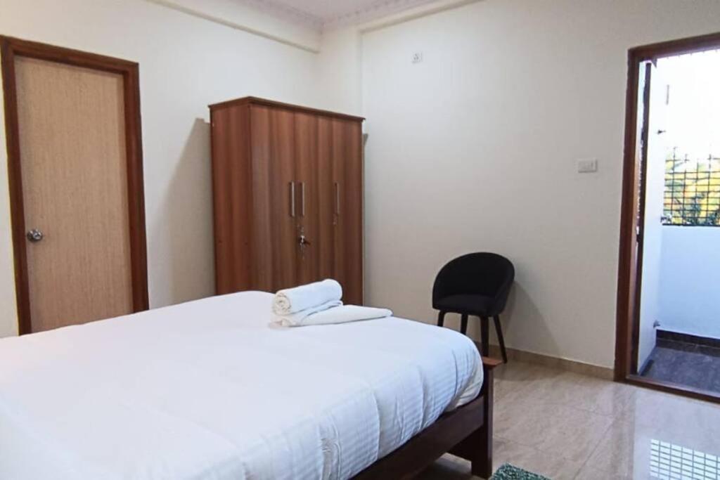 4bhk Luxury At Vv Mohalla/mysore By Revkeys *