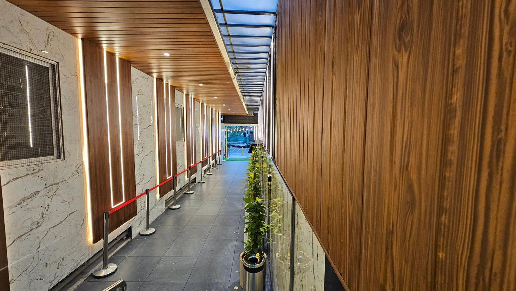 Emerald Urban Comforts Hotel 3*
