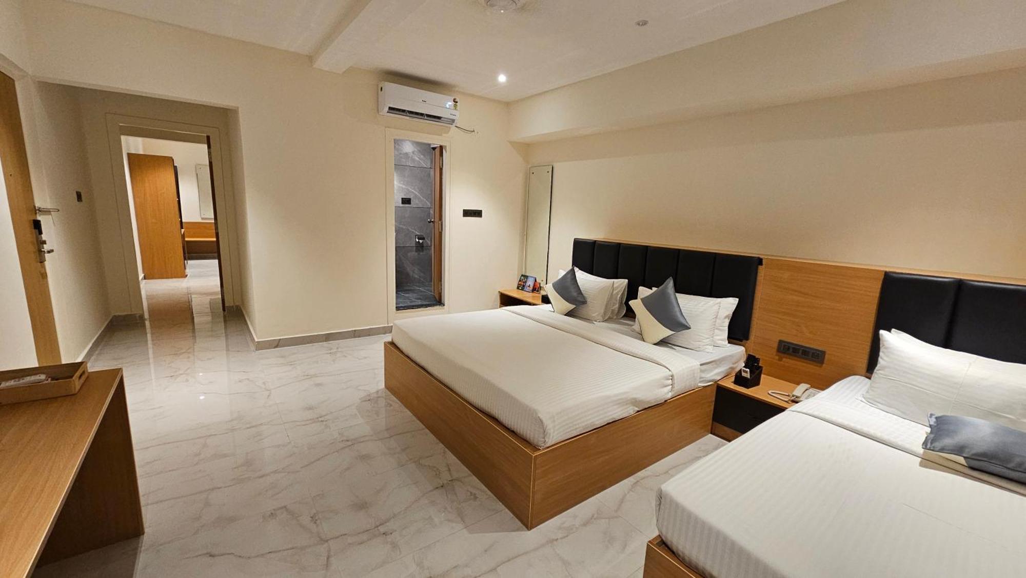 Emerald Urban Comforts Mysore