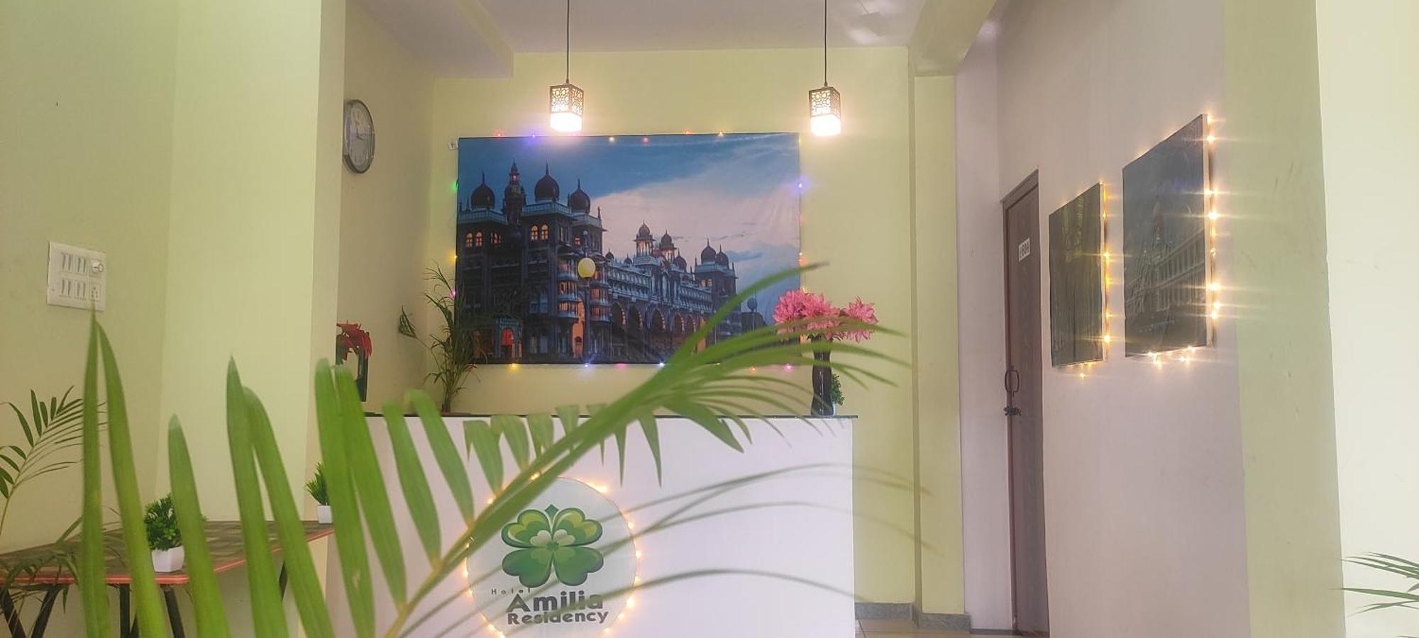 Adh Amilia Residency Hotel 2*