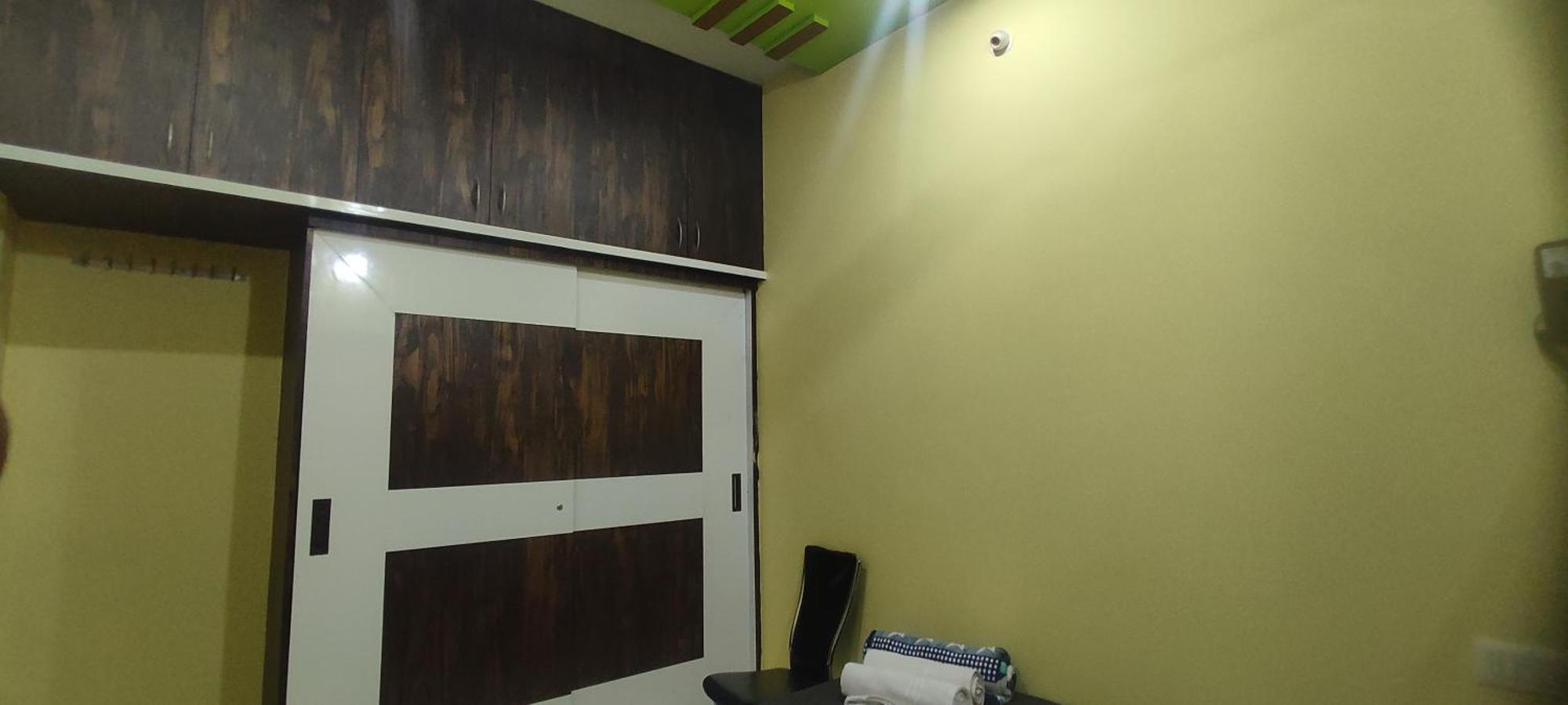 Adh Amilia Residency