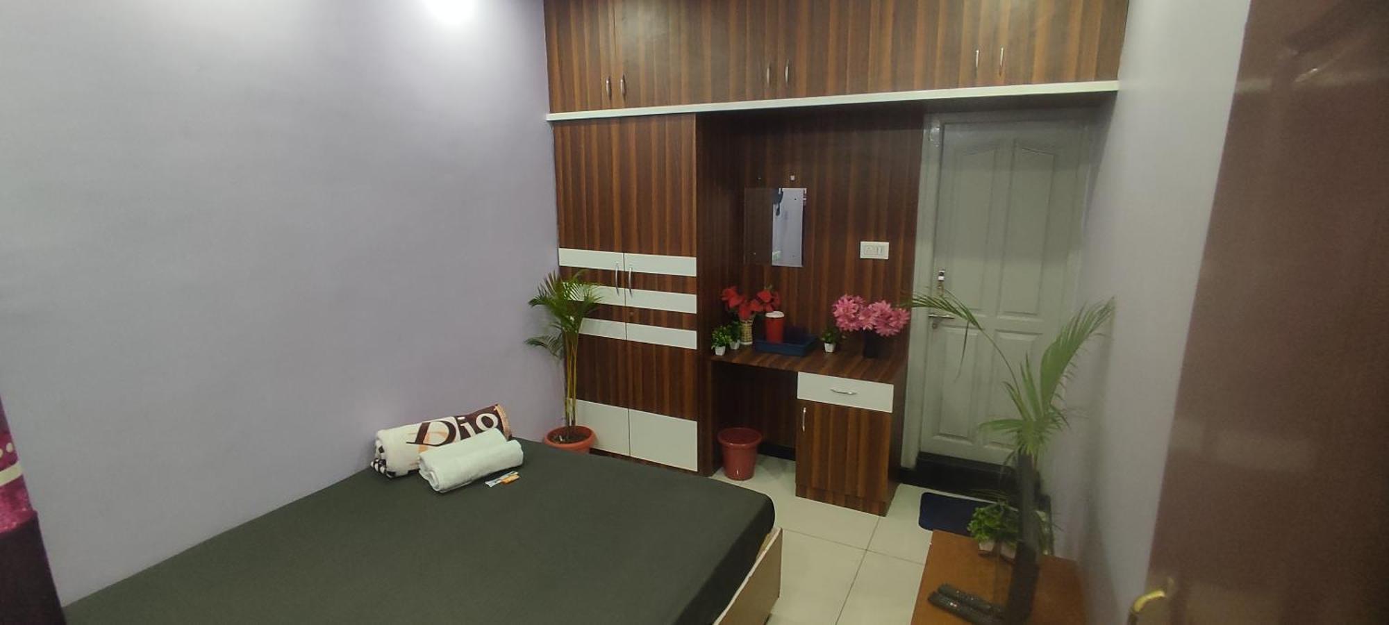 Adh Amilia Residency