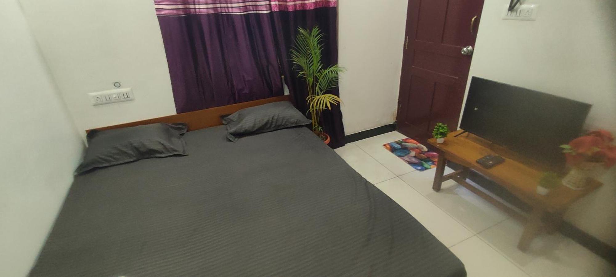 Adh Amilia Residency Hotel 2*
