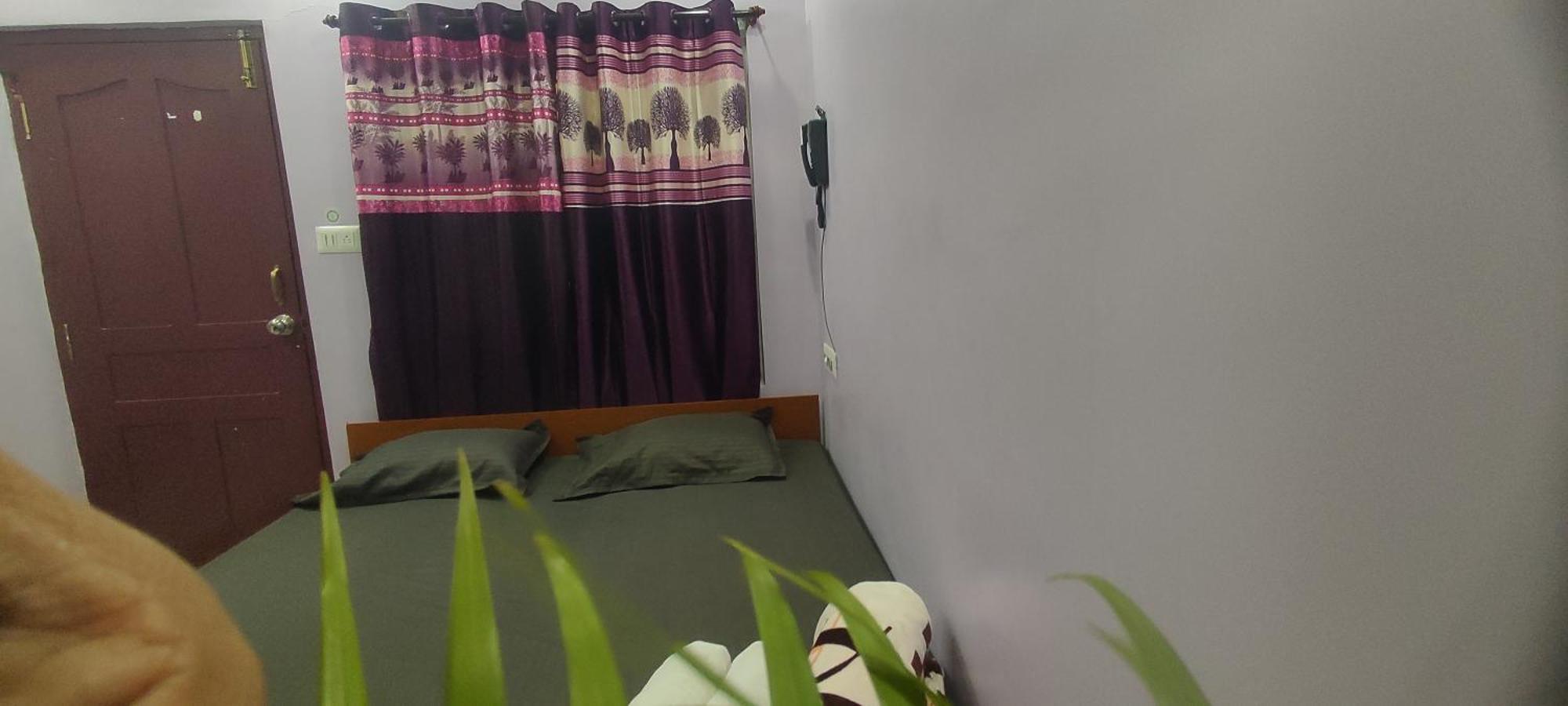 Hotel Adh Amilia Residency