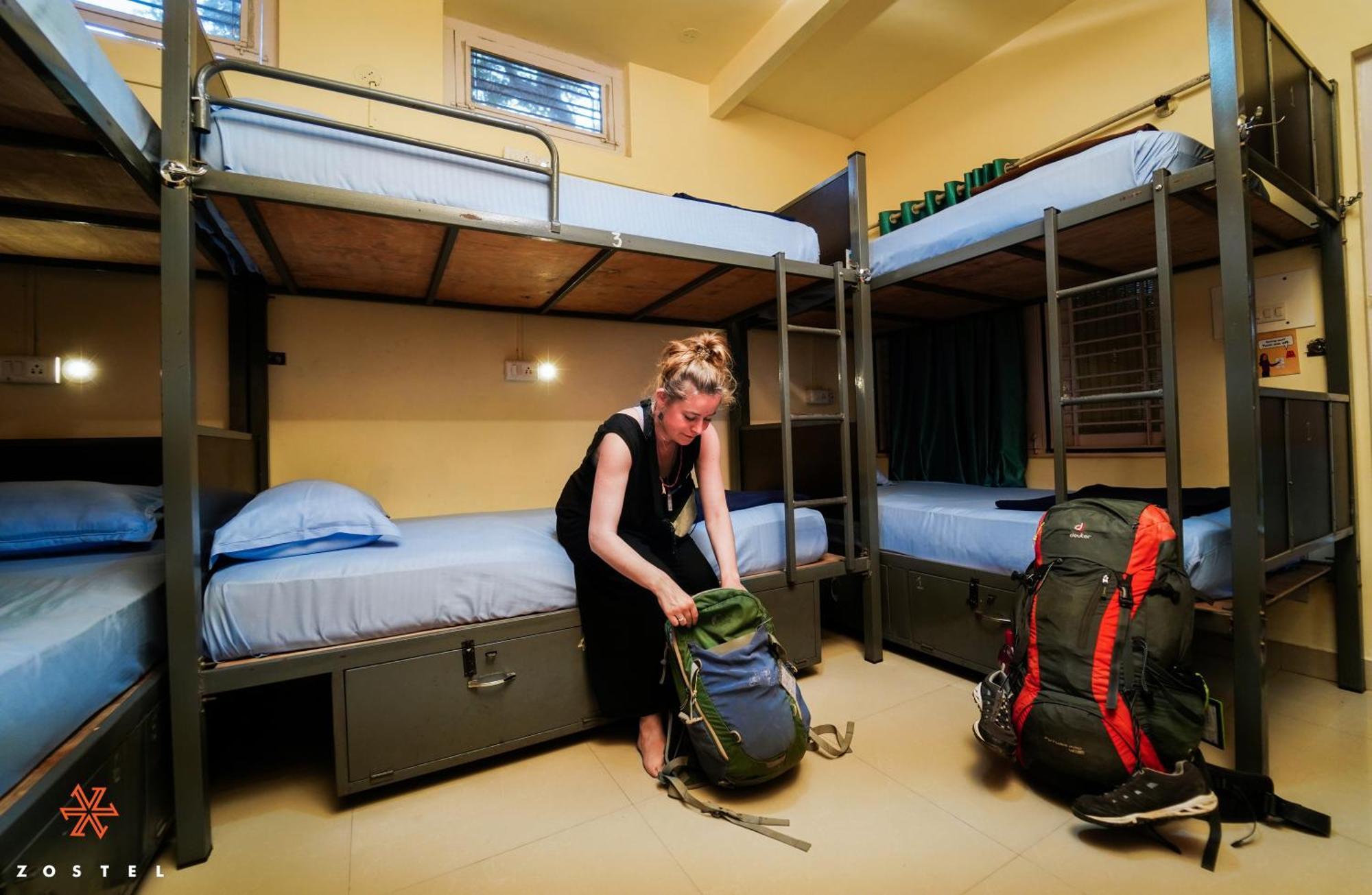 Hostel Zostel *