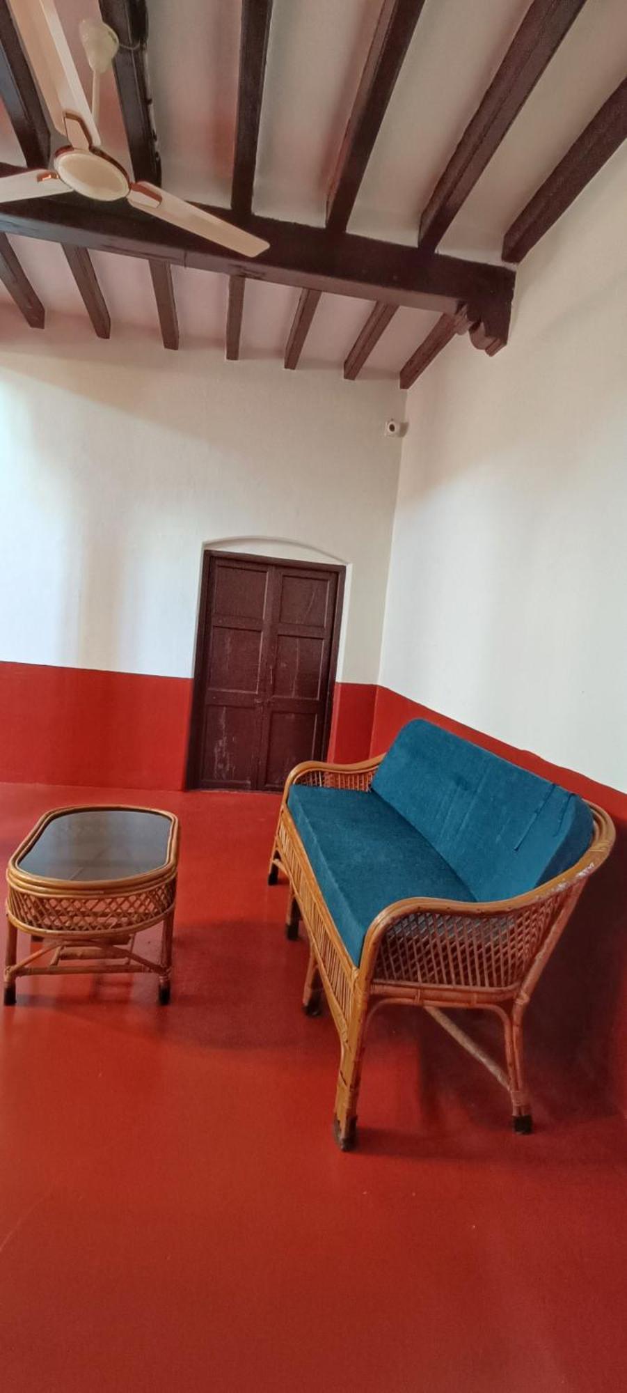 Xplorest Hostel *