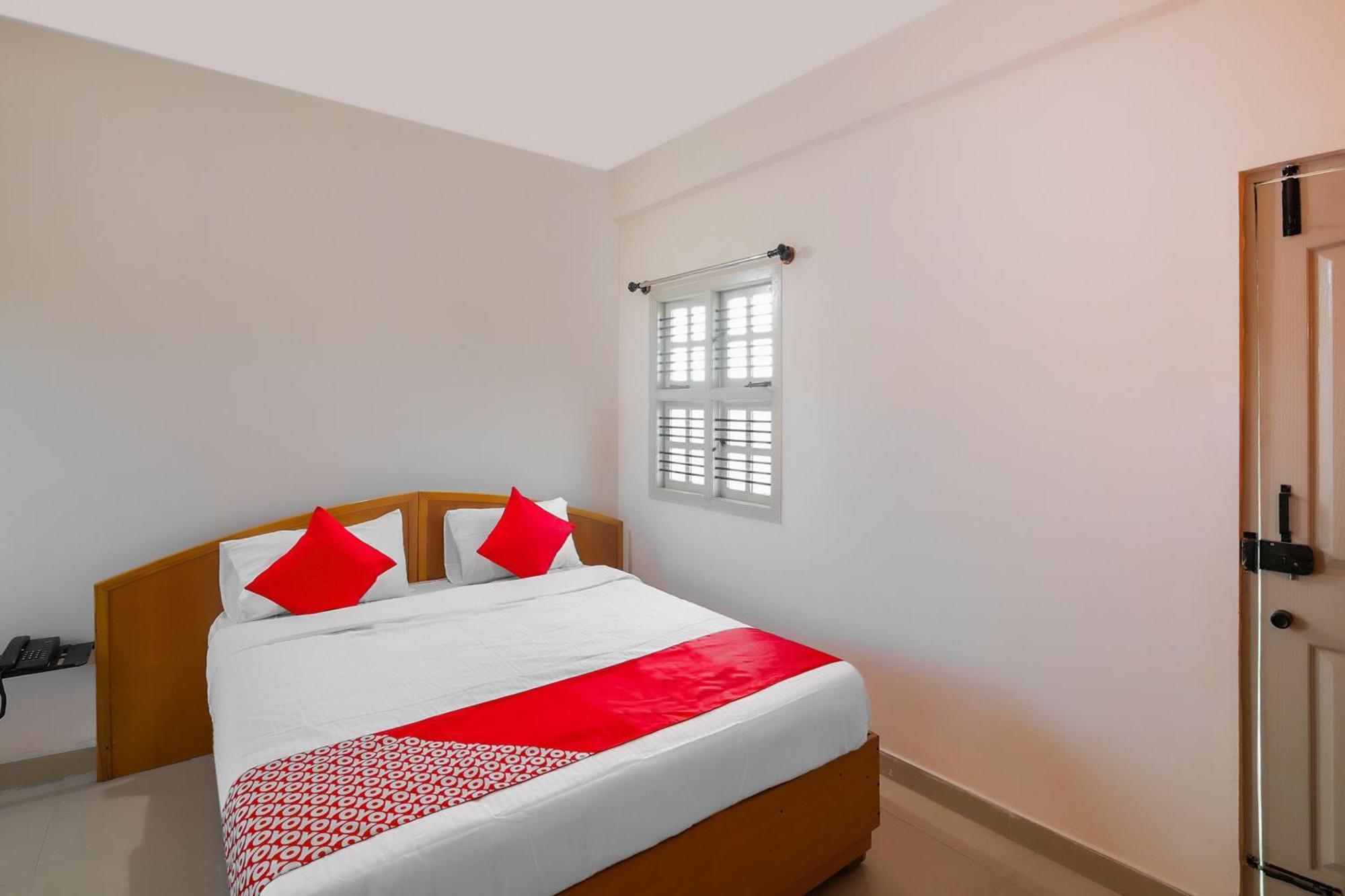 Oyo Narayani Residency 3*