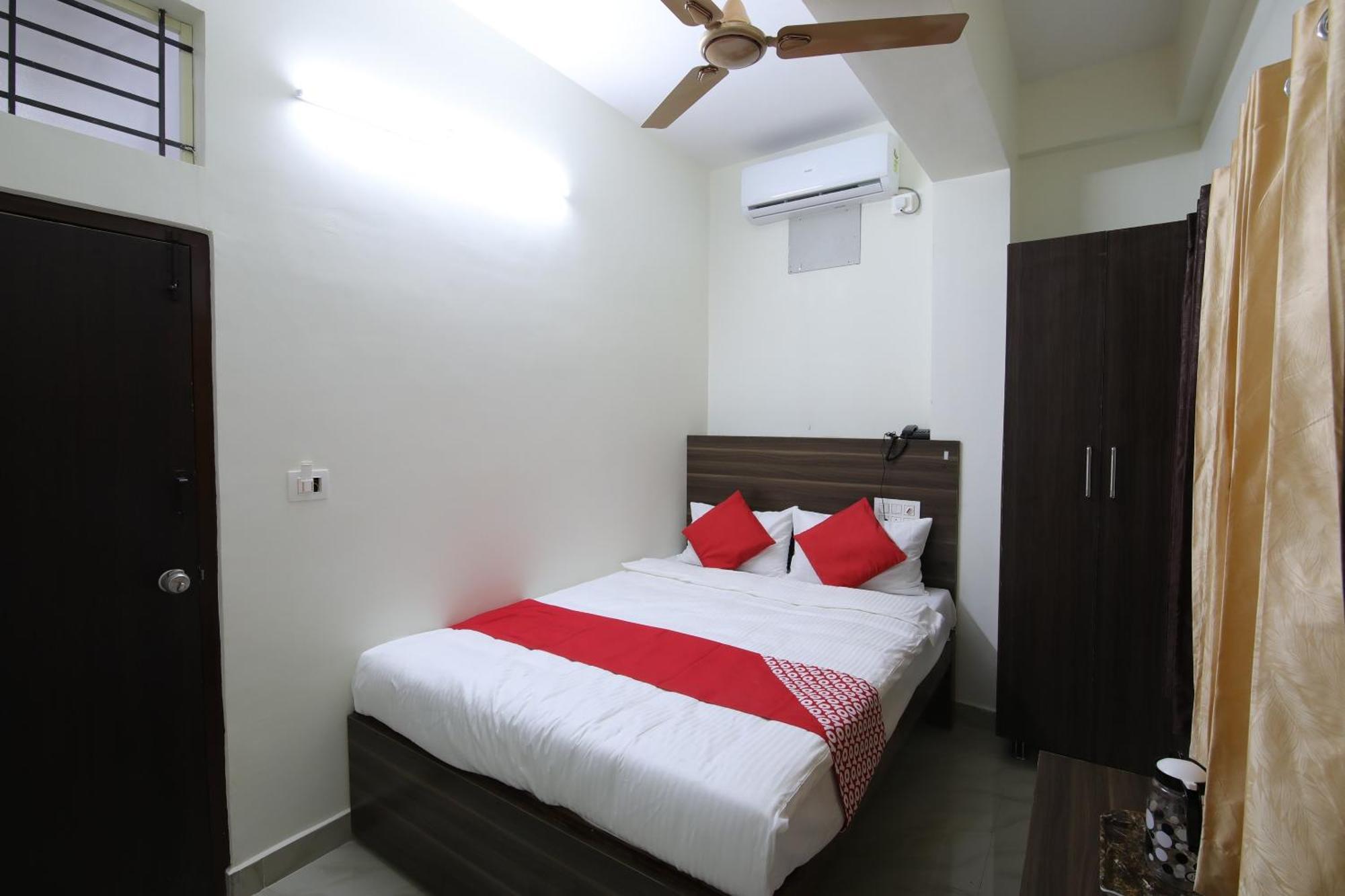 Hotel Collection O Mathura Mysore