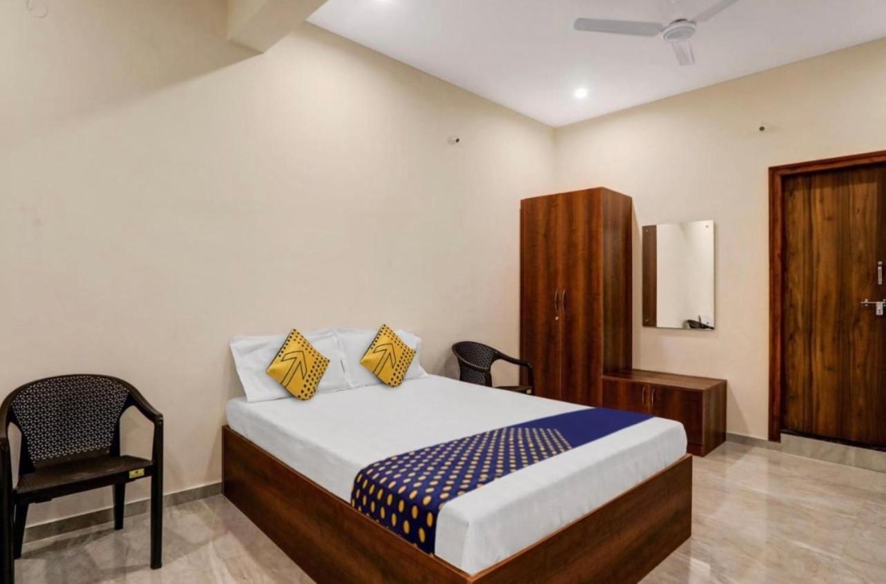 Wood Side Recidencyy Hotel Mysore