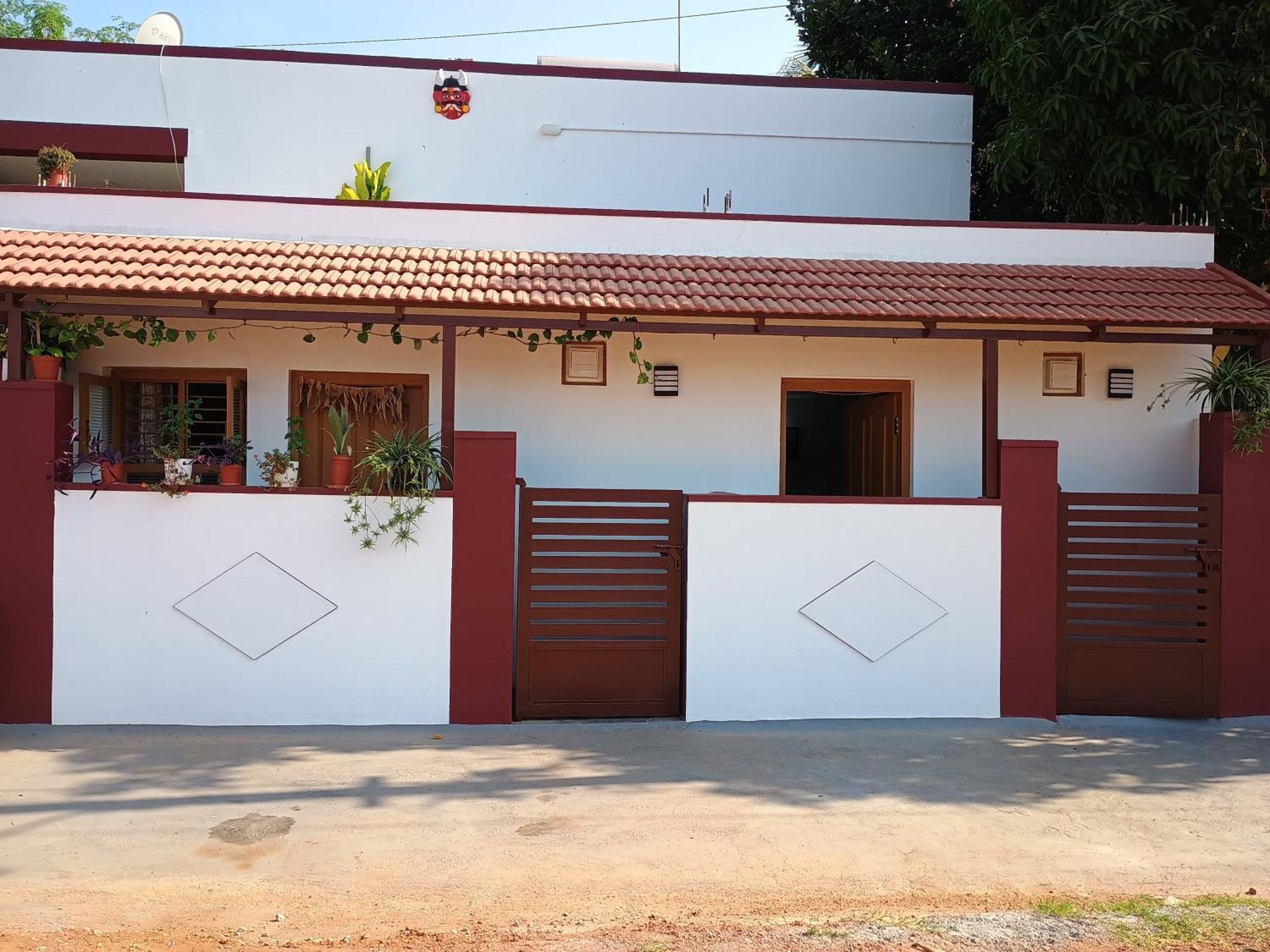 Vigneshwara Nilaya Homestay *