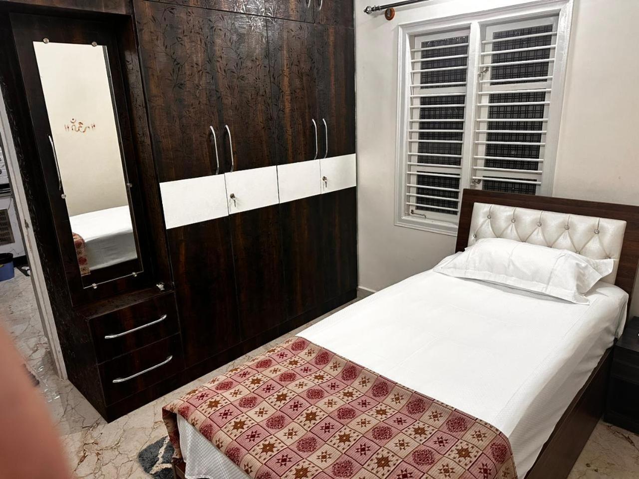 Guest house Deeya *