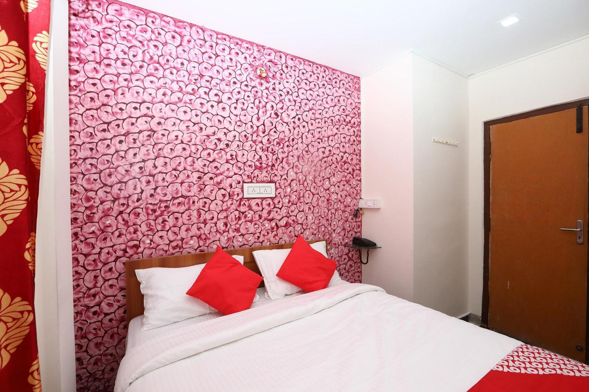 Hotel Oyo V Wella Comforts Mysore