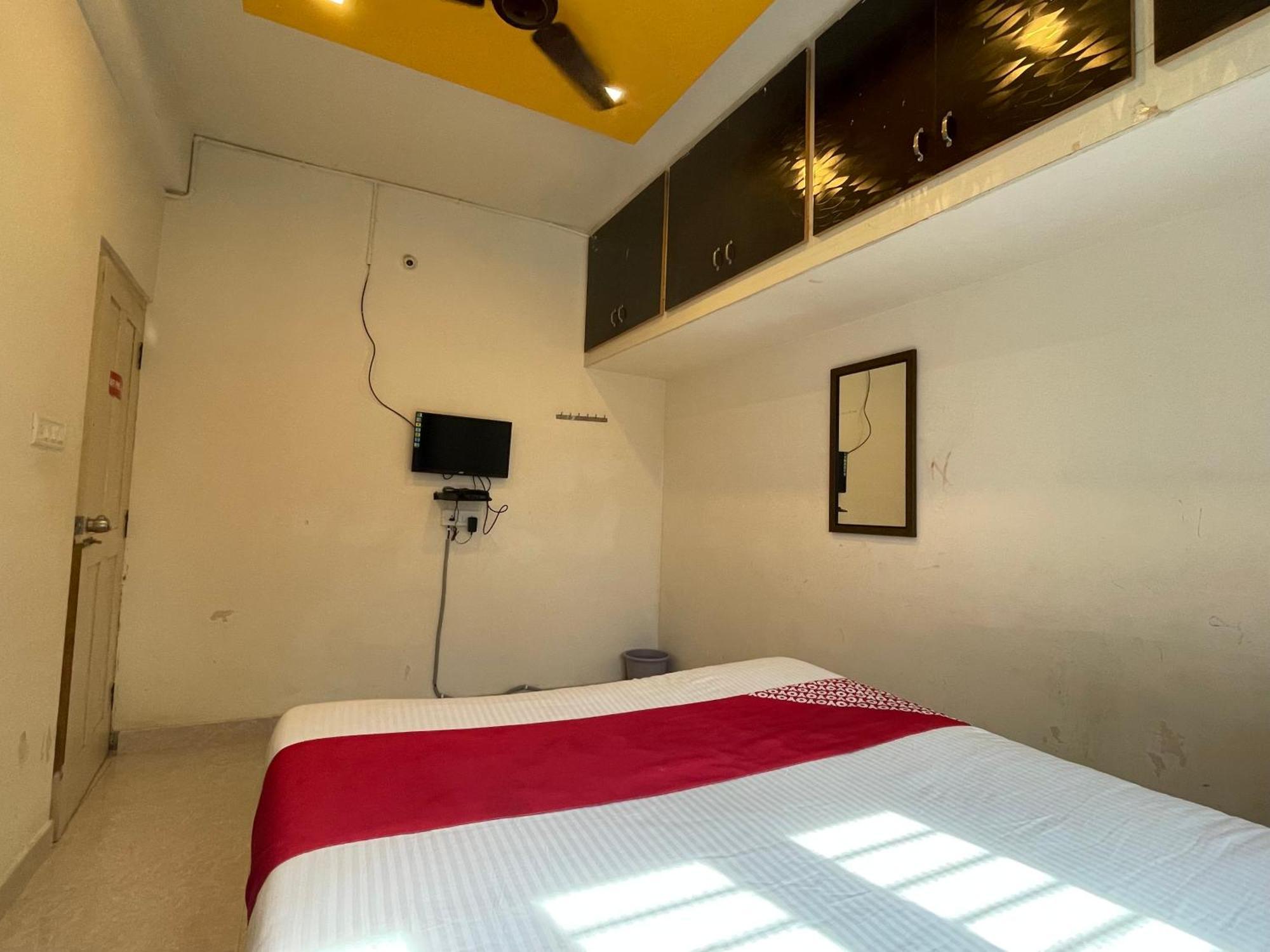 Eagle Heights Hotel Mysore
