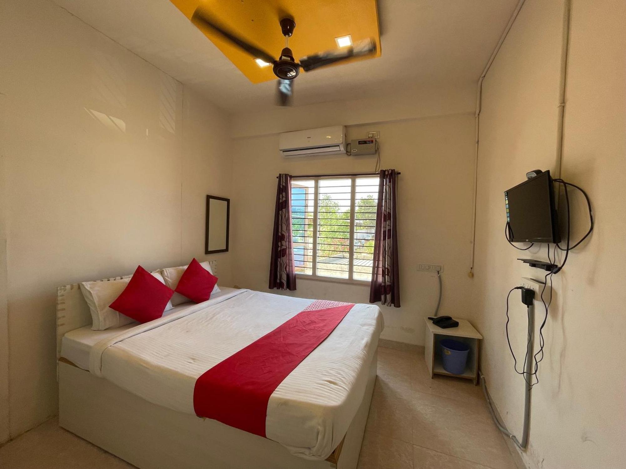 Eagle Heights Hotel