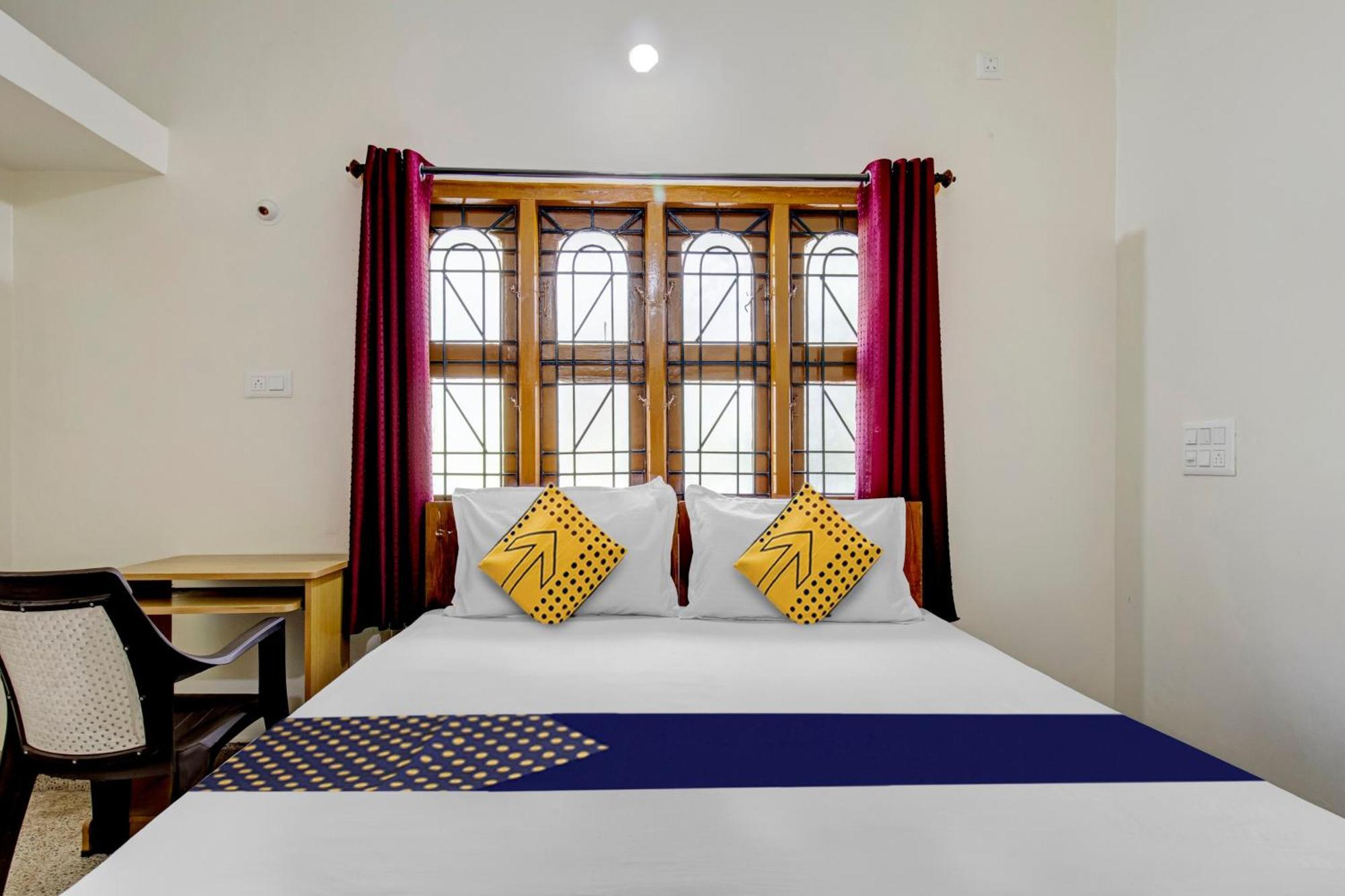 Oyo Mystic Mansion 3*