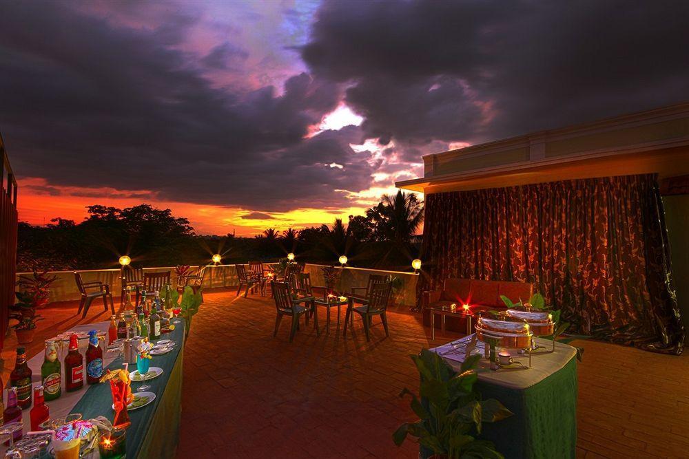 Sujatha Residency 3*
