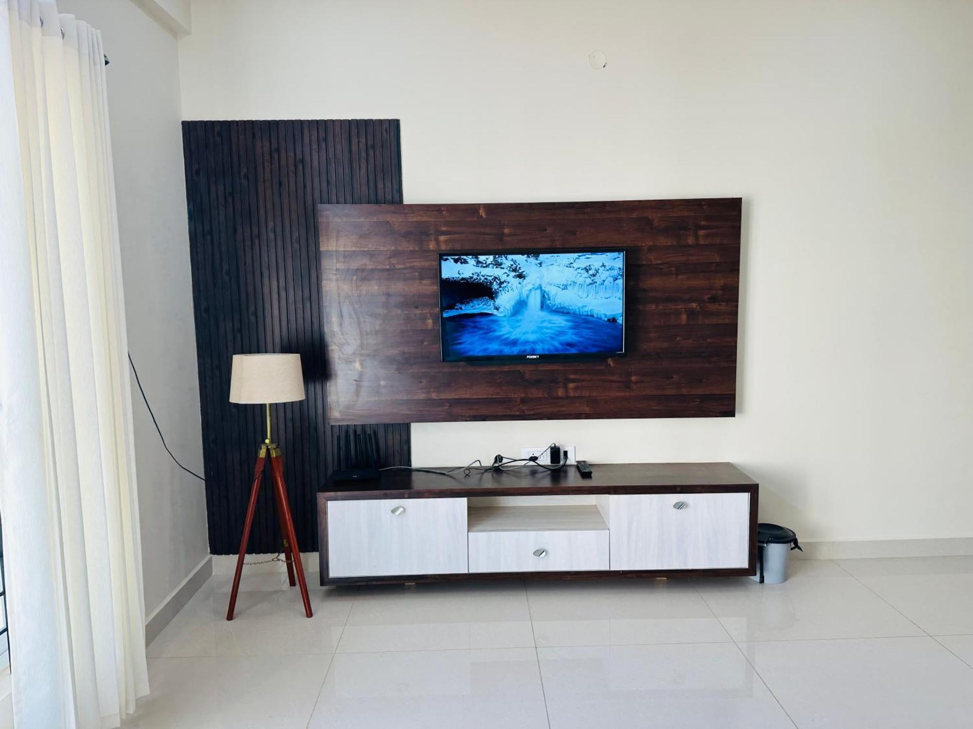 Oryx Residences - Luxury Serviced Apartment