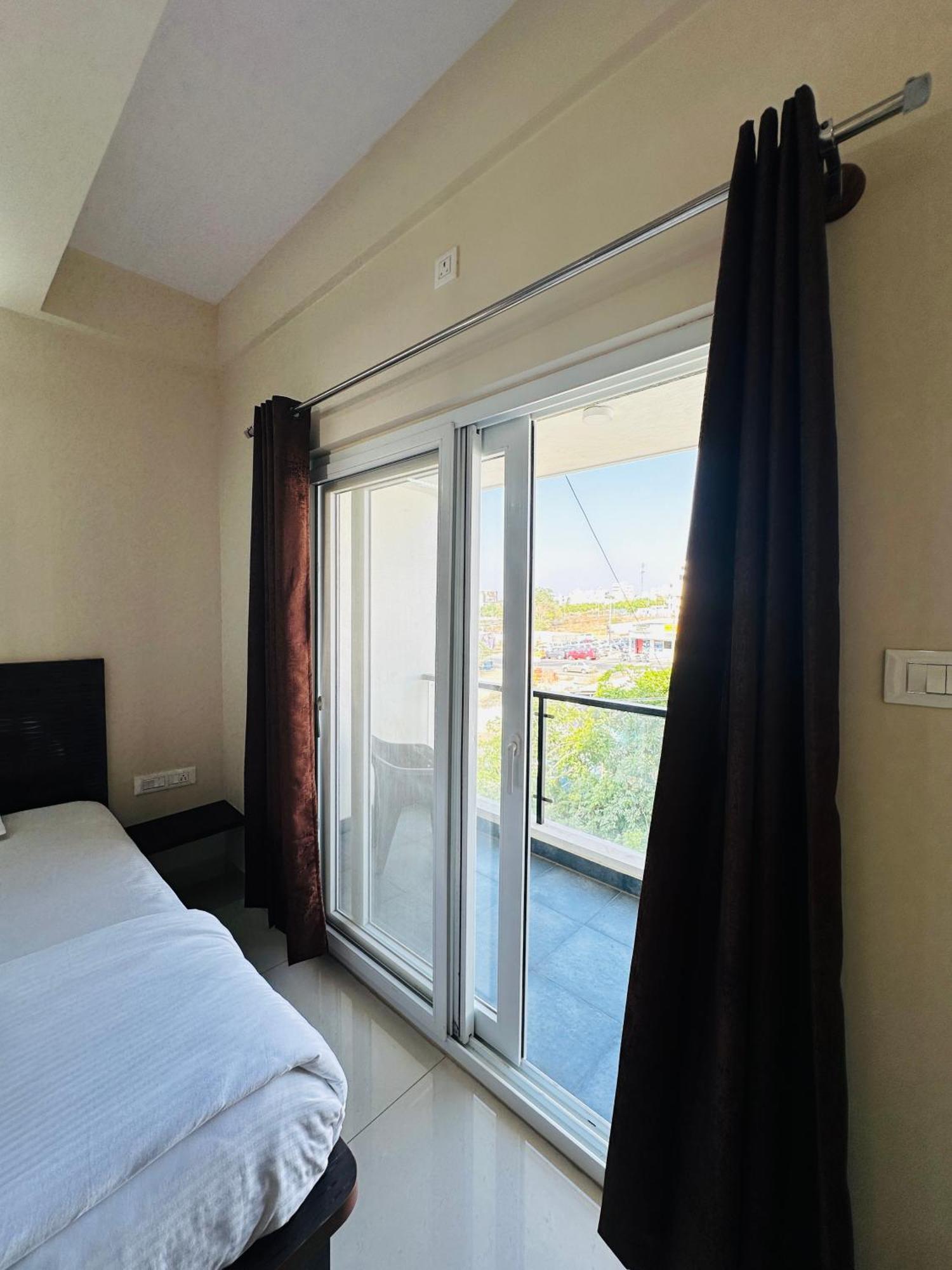 Apartment Oryx Residences - Luxury Serviced Mysore