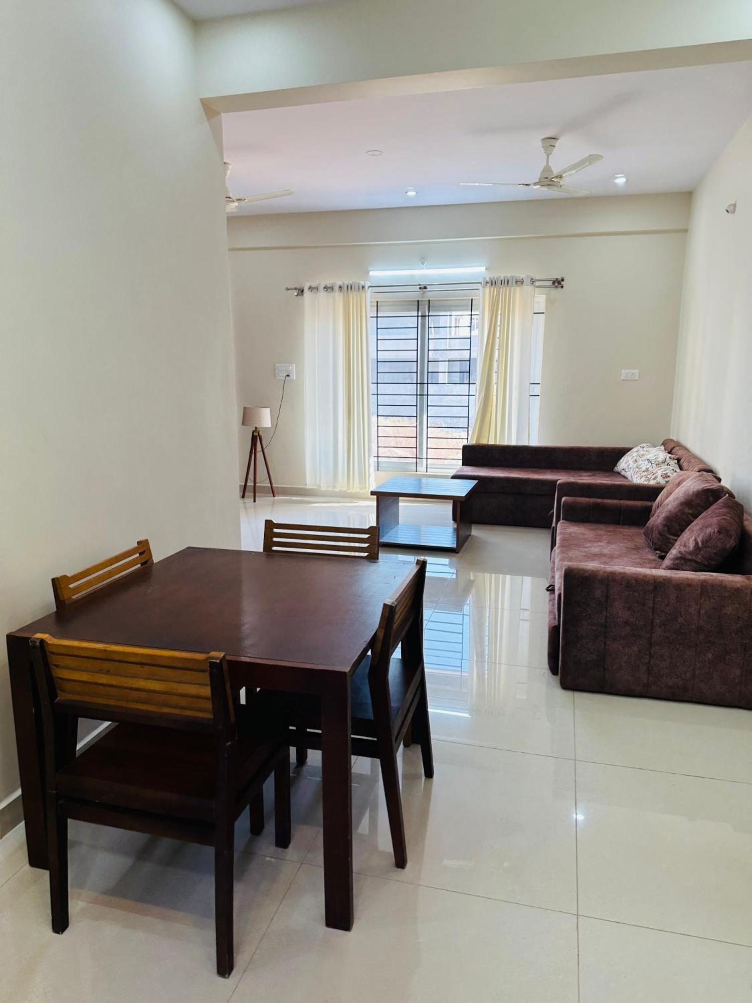 Oryx Residences - Luxury Serviced Apartment *