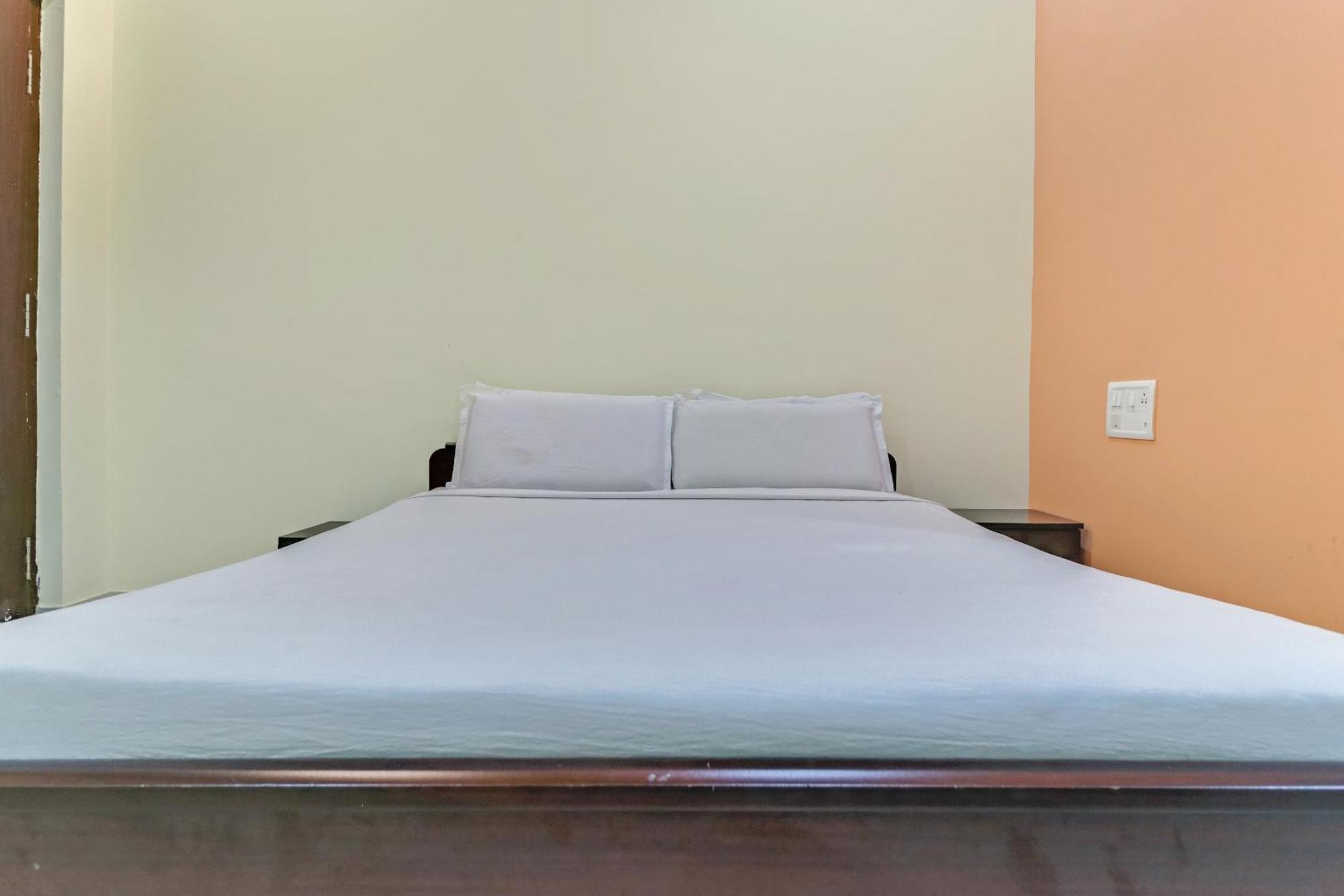 Spot On Pratham Residency 2*
