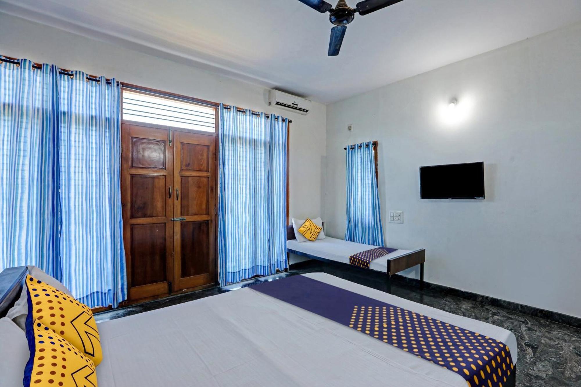 Spot On Sri Durga Residency Hd Kote Hotel Mysore