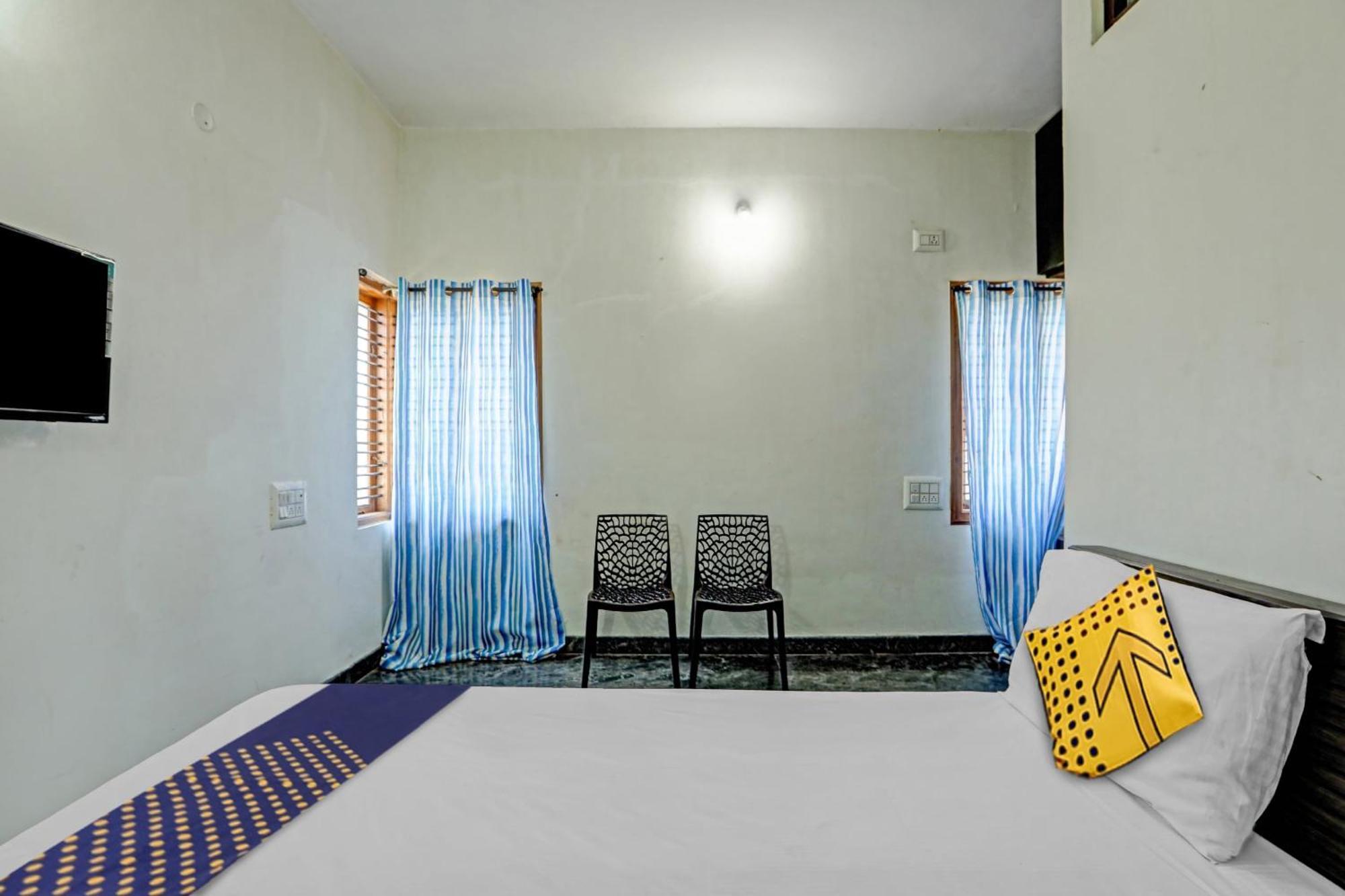 Spot On Sri Durga Residency Hd Kote Hotel Mysore