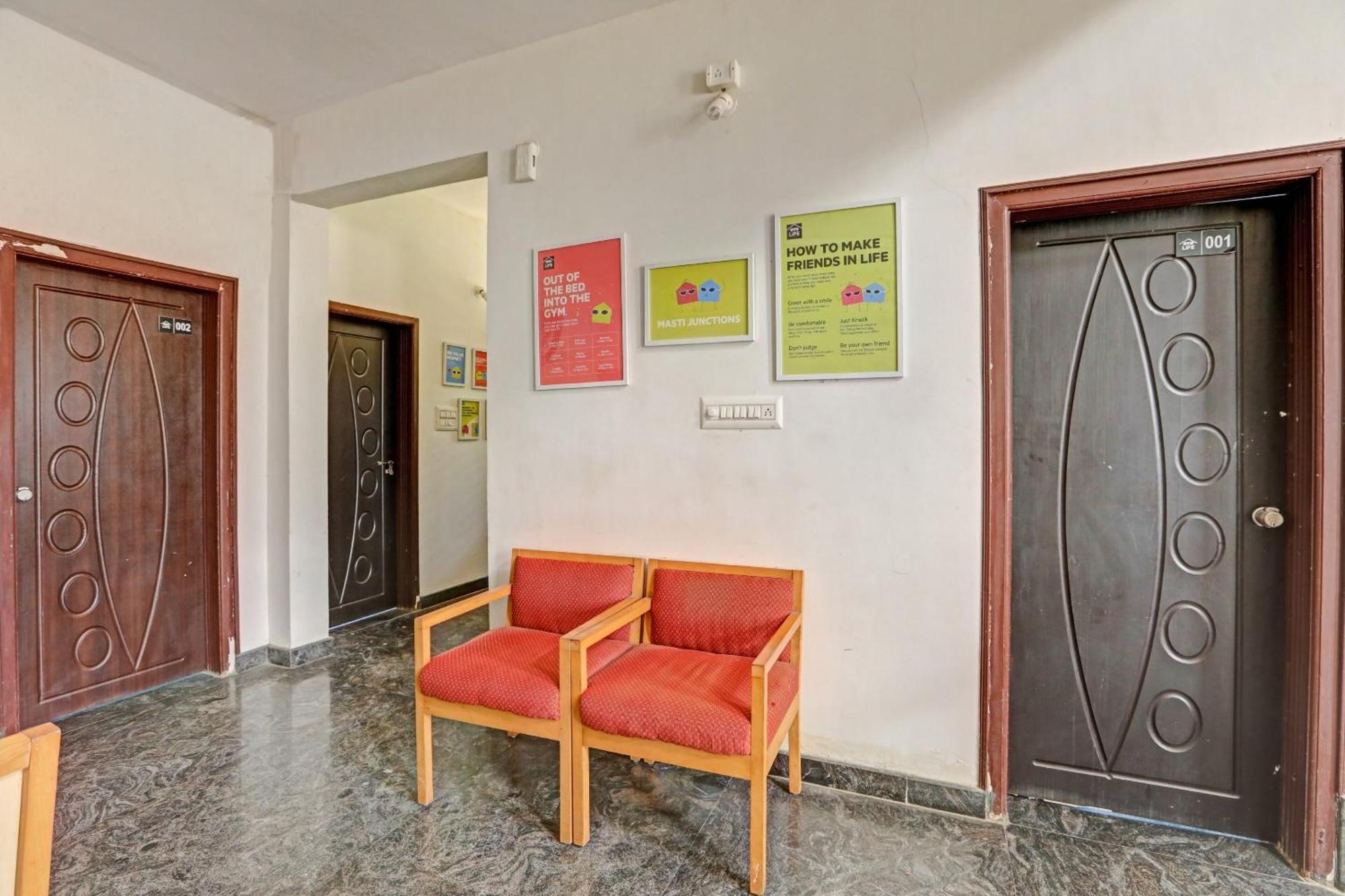 Spot On Sri Durga Residency Hd Kote Hotel
