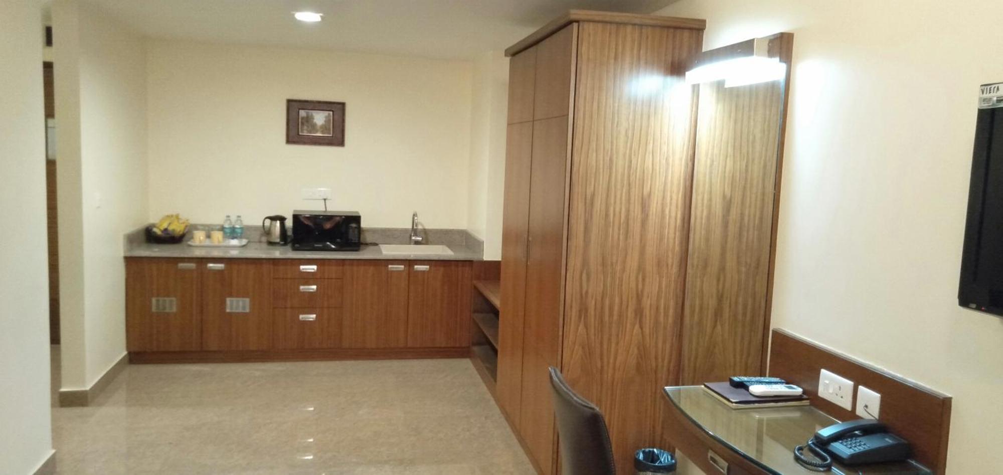 National Residency Hotel