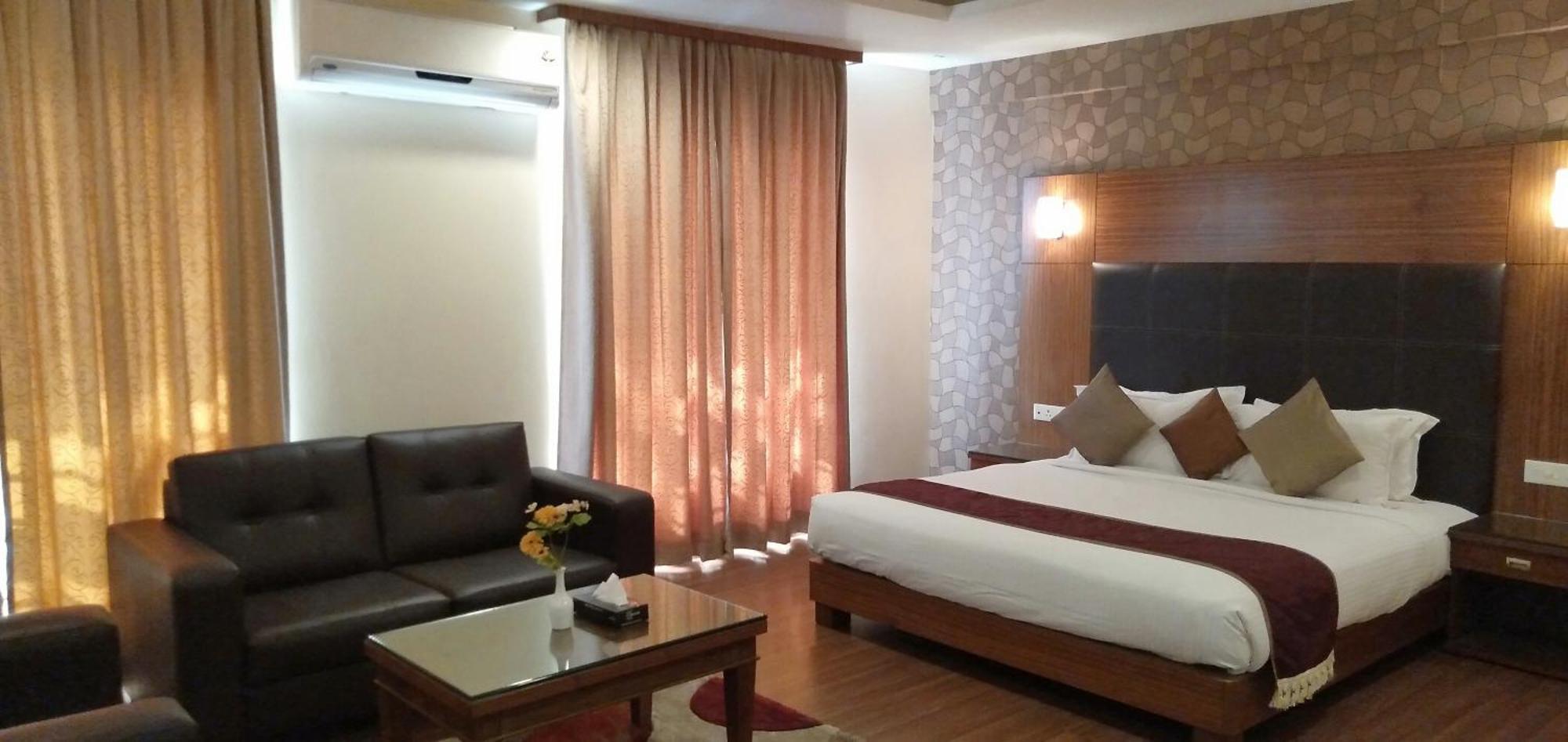 National Residency 3* Mysore