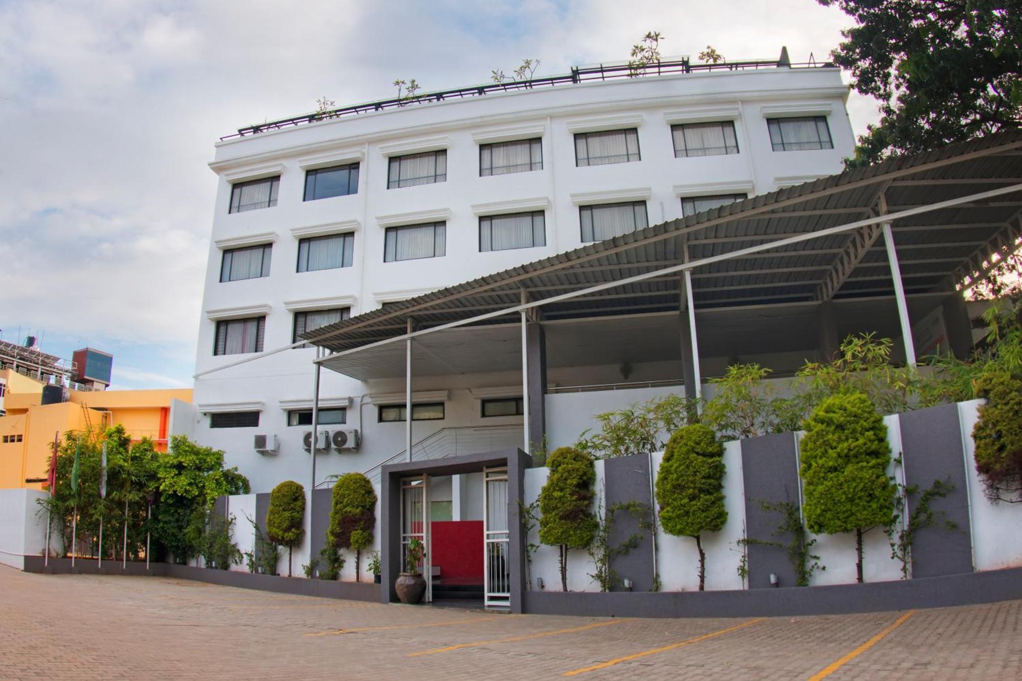 President Hotel Mysore