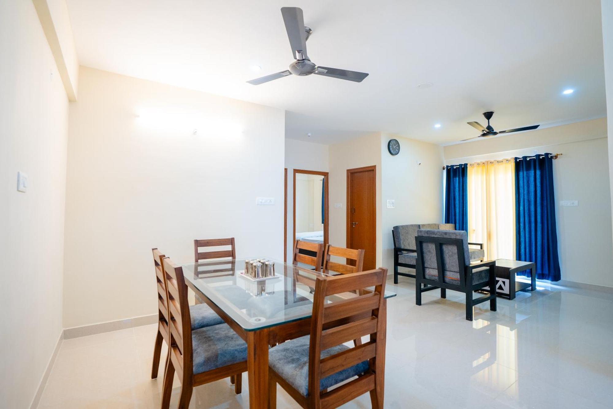 Elegance Serviced Apartment *