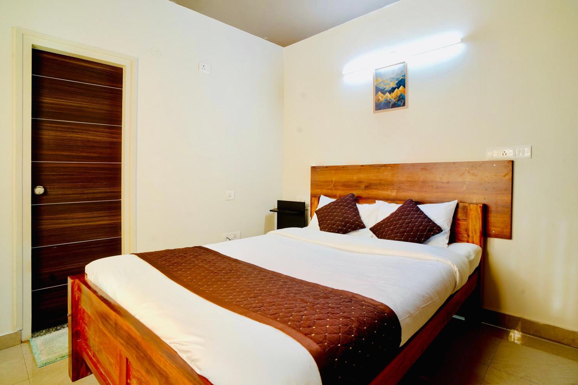 Elite Enclave - - 2bhk Luxury Serviced Apartment