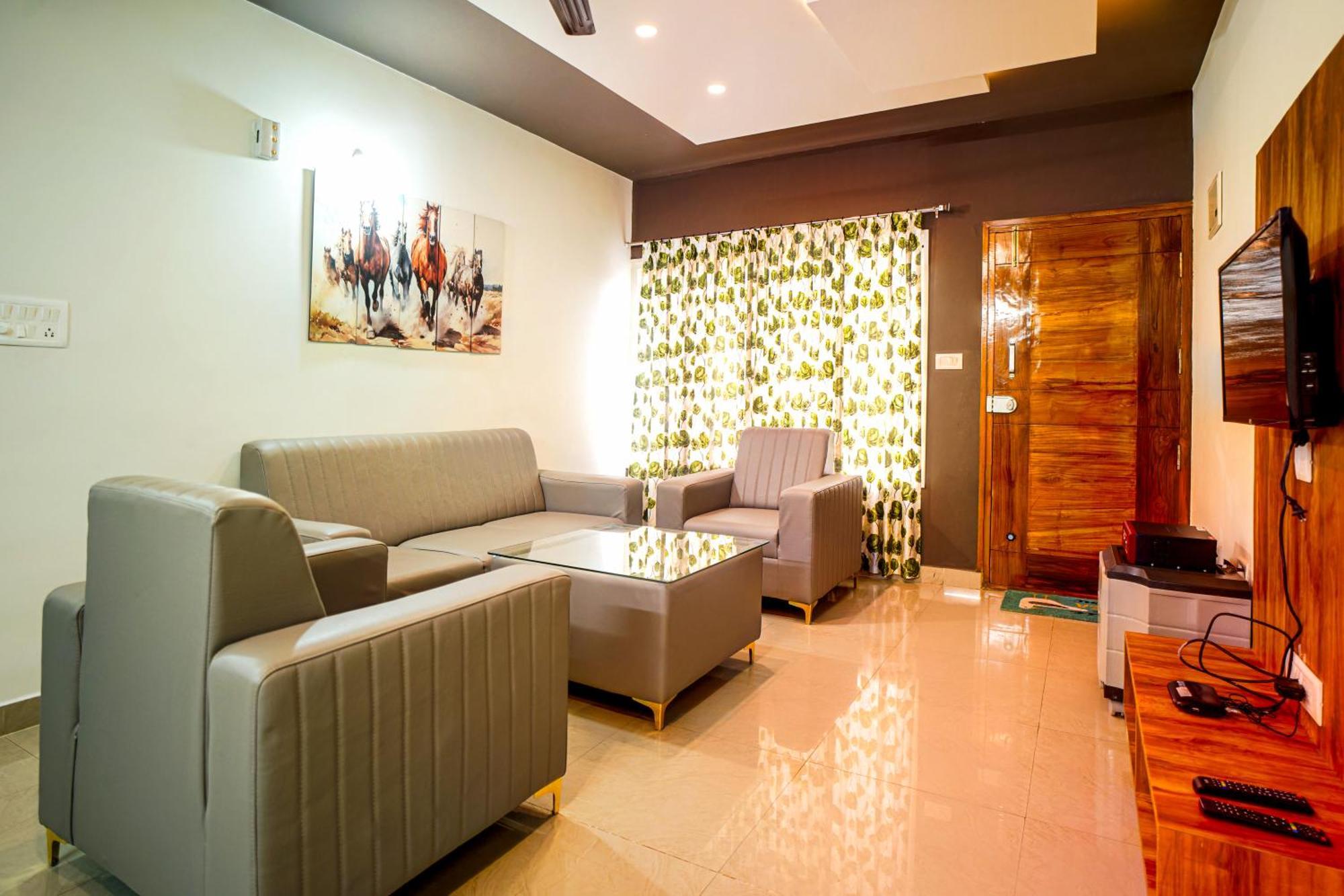 Elite Enclave - - 2bhk Luxury Serviced Apartment *