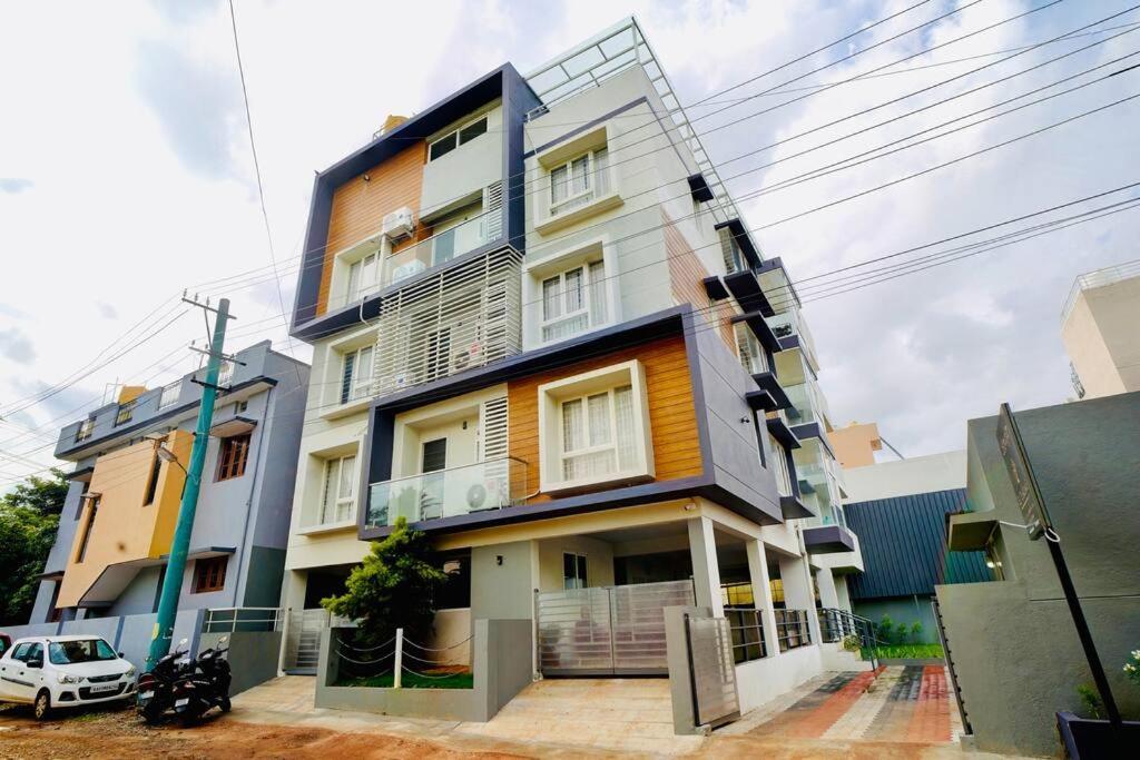 Elite Enclave - Spark - 2bhk Luxury Serviced *
