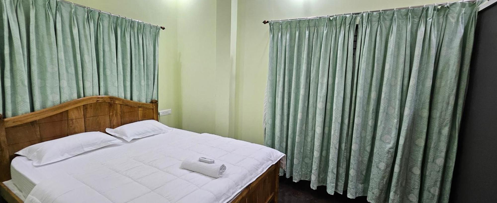 Riddhi Krish -premium Serviced Apartment *