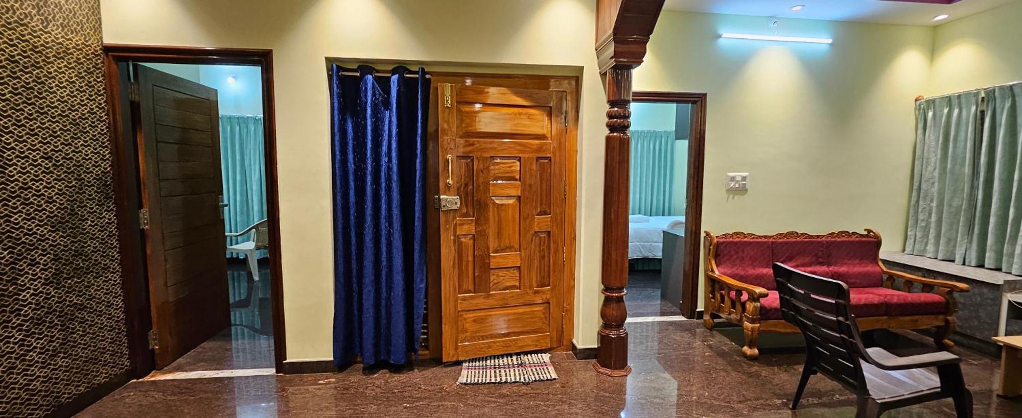 Riddhi Krish -premium Serviced Apartment *